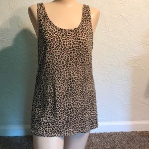 Set of 5 Women’s size XXL tank tops